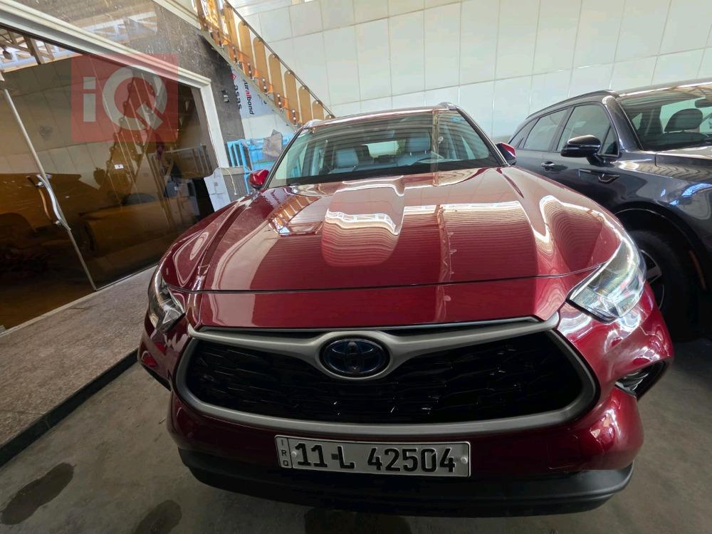 تۆیۆتا هایلاندەر